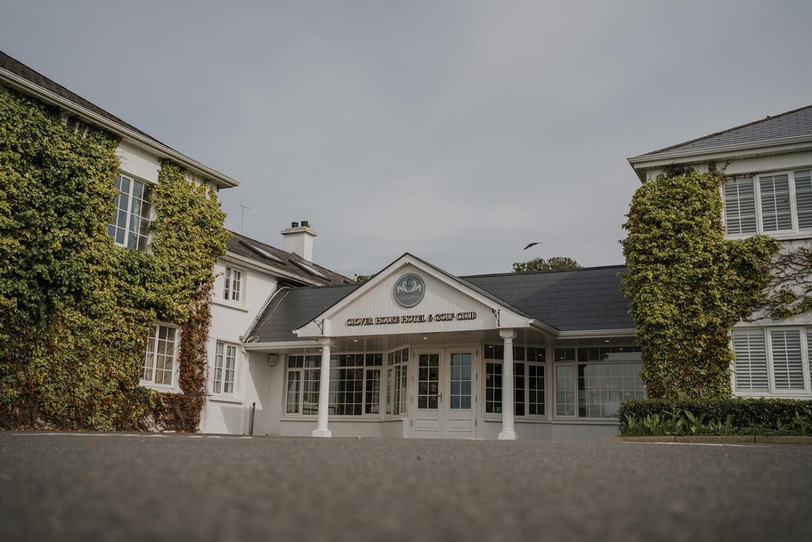 Crover House Hotel & Golf Club Mountnugent Eksteriør bilde